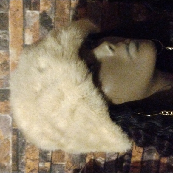 Light Vintage Mink Cream Hat - Picture 2 of 5